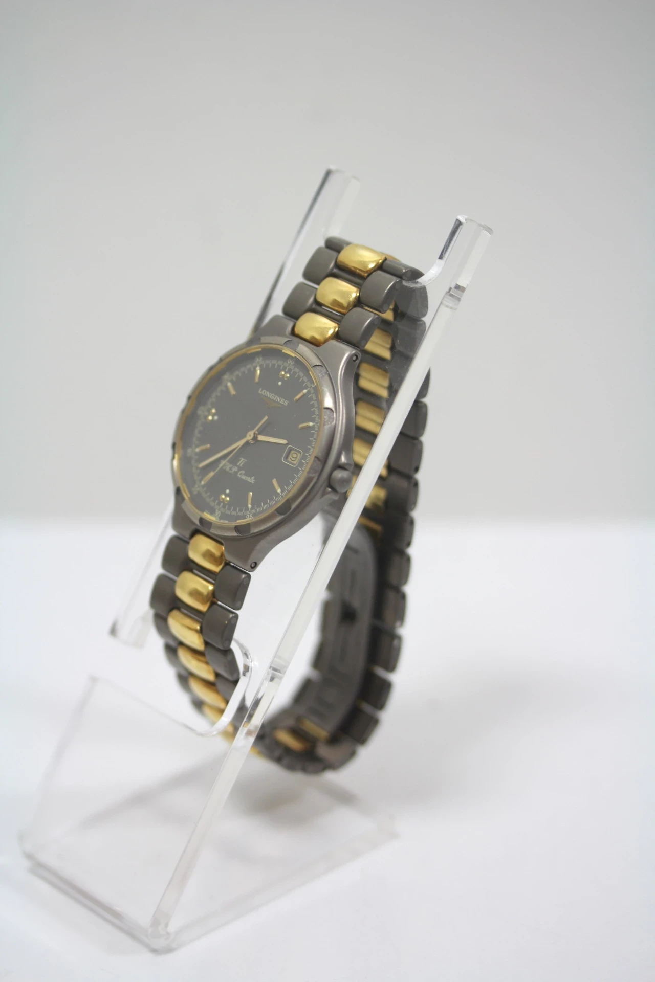 zegarek-longines-conquest-titanium-25543005-typ-nareczny