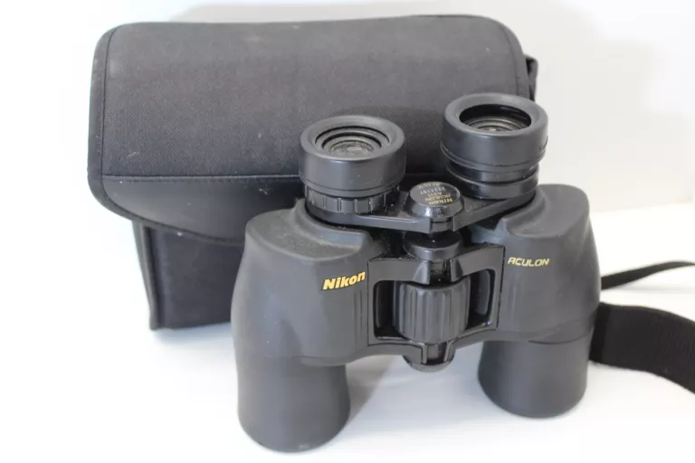 LORNETKA NIKON ACULON A211