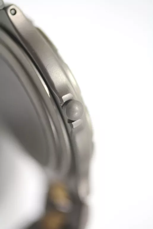 zegarek-longines-conquest-titanium-25543005-mechanizm-kwarcowy