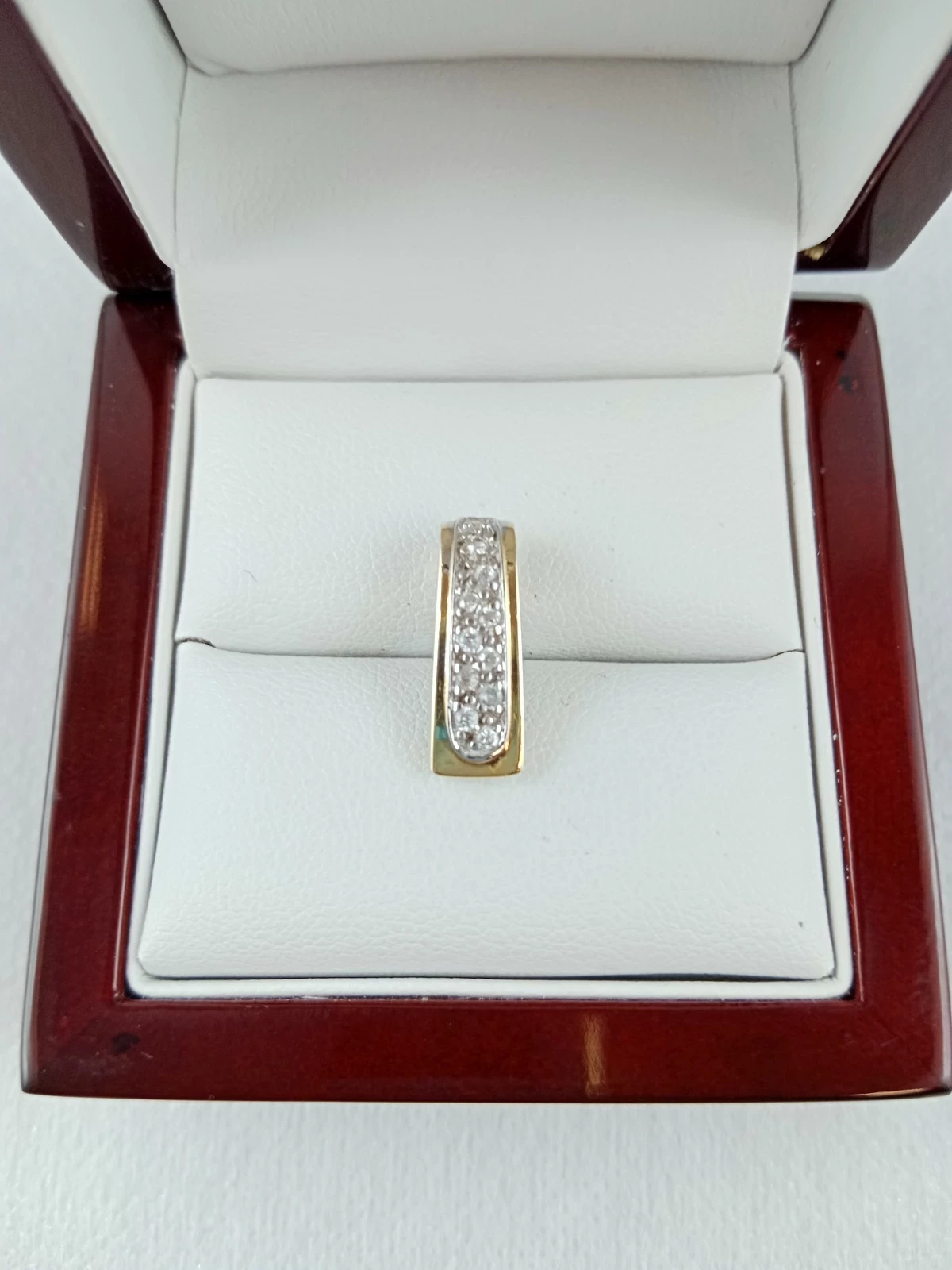 zlota-zawieszka-z-cyrkoniami-157-585-al-niepodleglosci-63u-monki