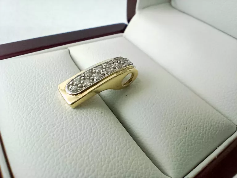 zlota-zawieszka-z-cyrkoniami-157-585-rodzaj-2205-16