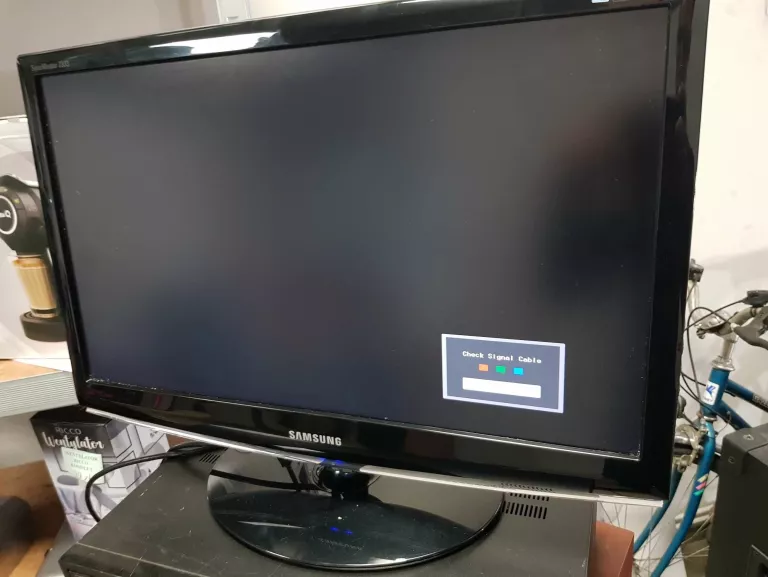 MONITOR SAMSUNG 23 CALE CM23WS