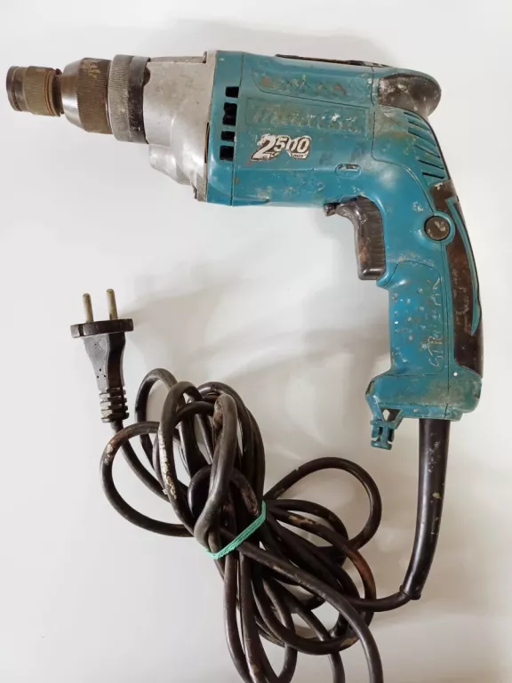 WKRĘTARKA MAKITA FS2700 570W