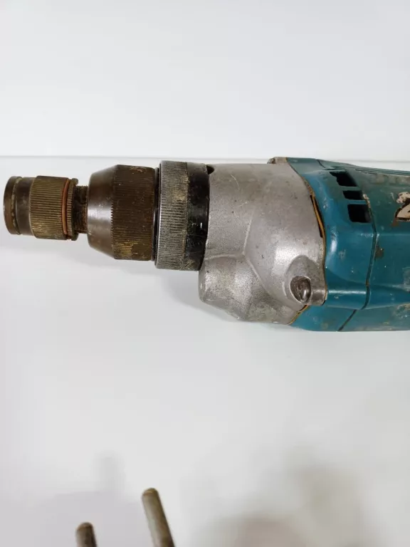 WKRĘTARKA MAKITA FS2700 570W