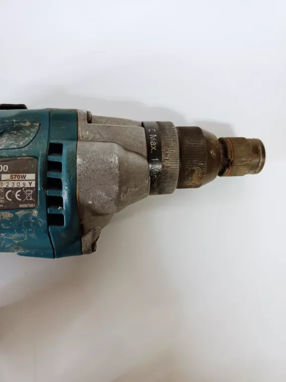 WKRĘTARKA MAKITA FS2700 570W