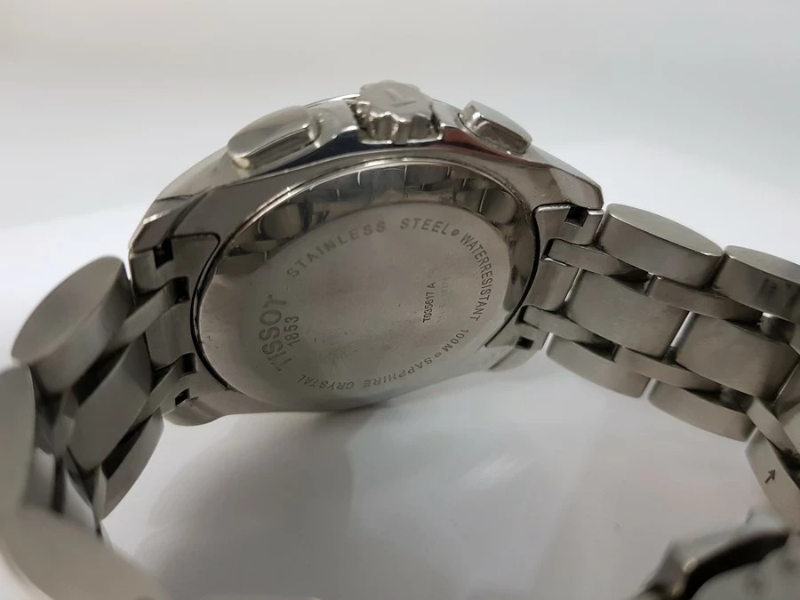 zegarek-tissot-t035617a-mechanizm-kwarcowy