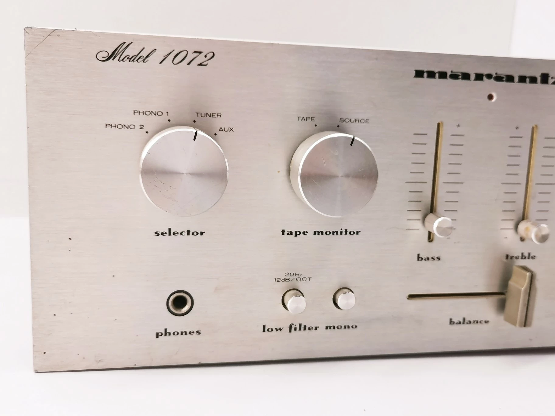 wzmacniacz-marantz-1072-stan-uzywany