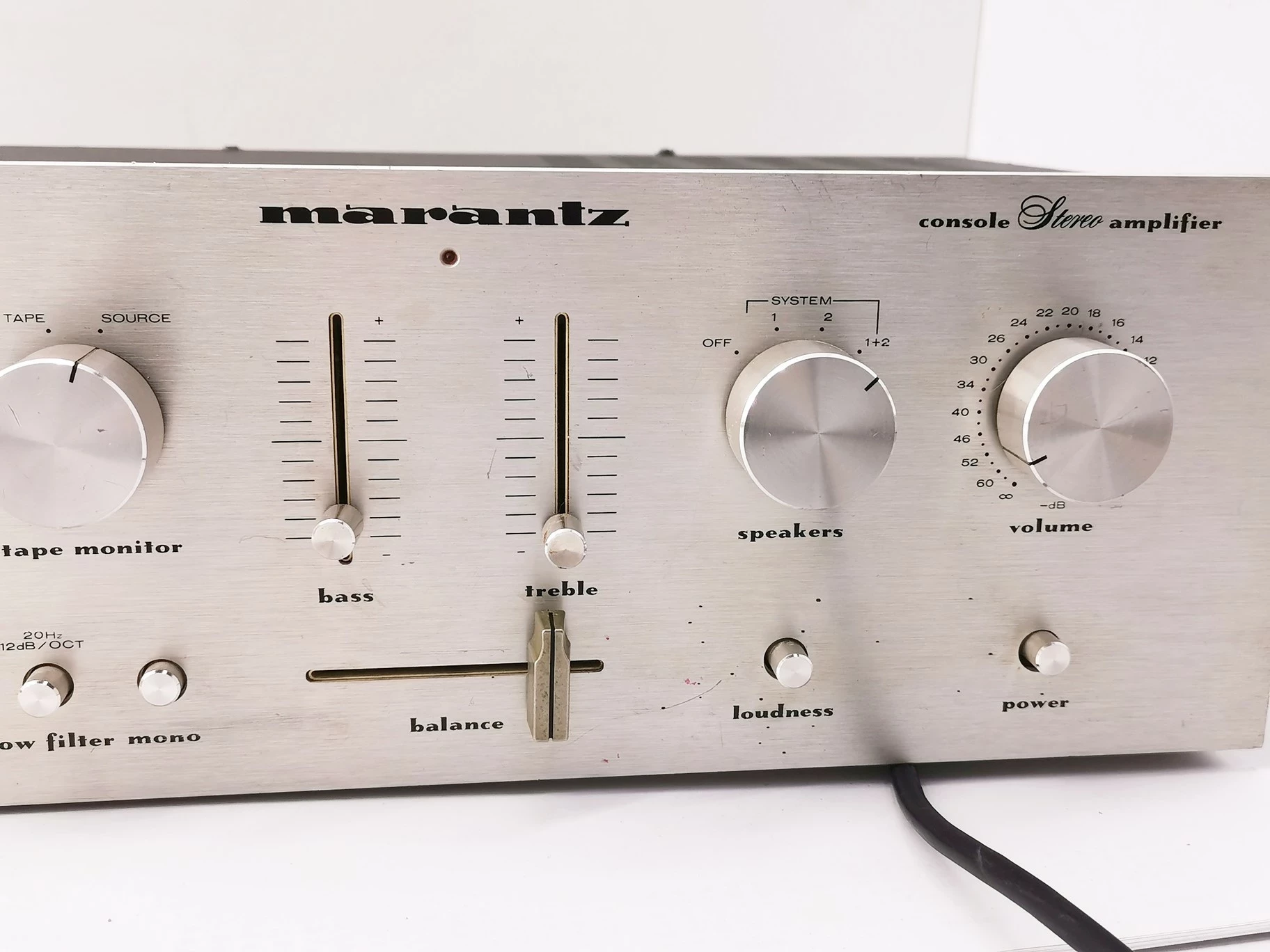 wzmacniacz-marantz-1072-marka-marantz