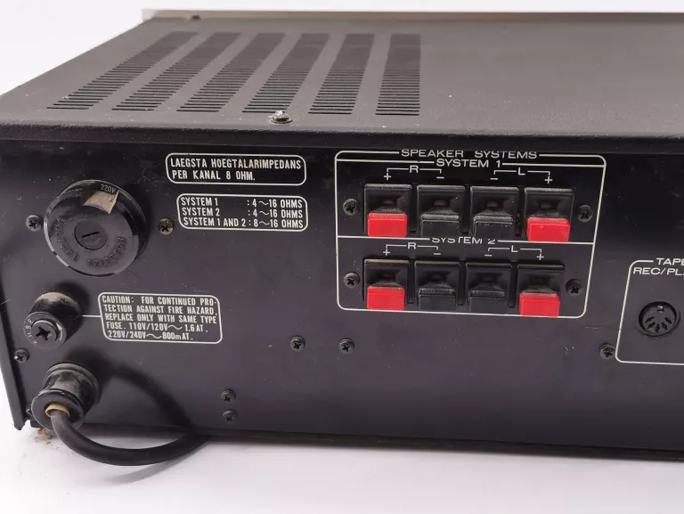 WZMACNIACZ MARANTZ 1072