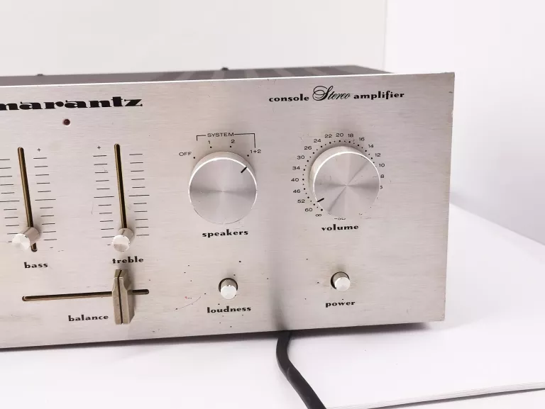 WZMACNIACZ MARANTZ 1072