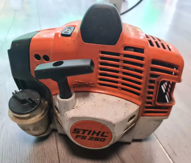 KOSA SPALINOWA STIHL FS 260