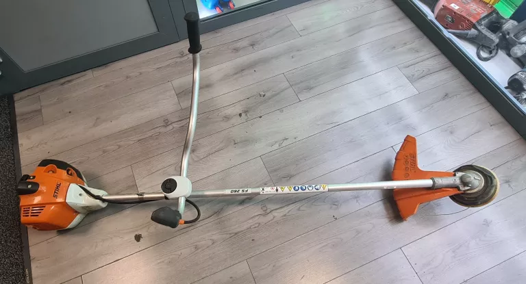 KOSA SPALINOWA STIHL FS 260