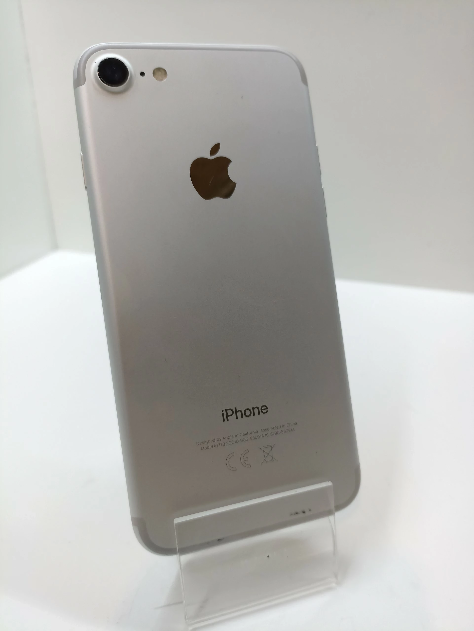 telefon-apple-iphone-7-32gb-komplet-icloud-typ-smartfon