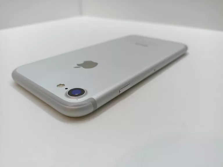 TELEFON APPLE IPHONE 7 32GB KOMPLET ICLOUD