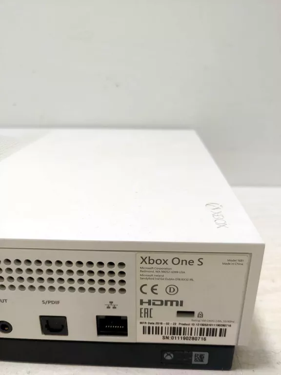 konsola-xbox-one-s-1681-polecam-gry-w-zestawie-nie