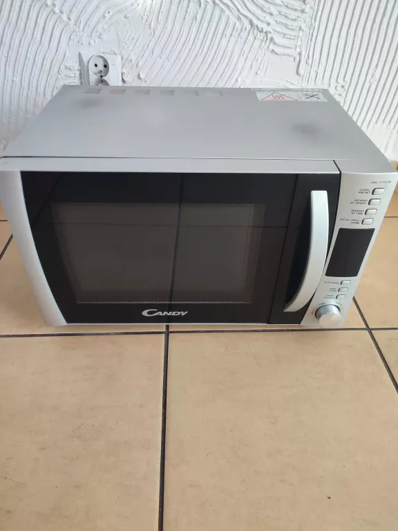 MIKROFALÓWKA CANDY CMG 1774 DS