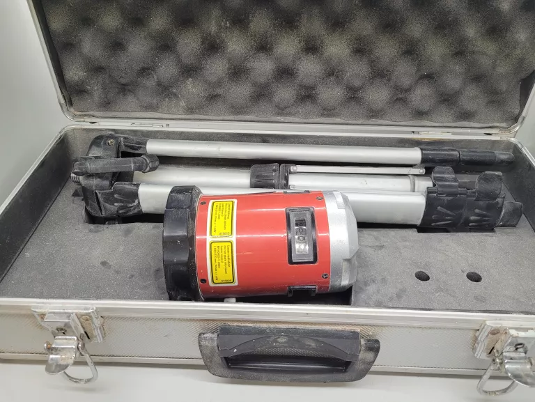 laser-360-krzyzowy-statyw-lux-tools-575825-sobieskiego-14-jelenia-gora-sj