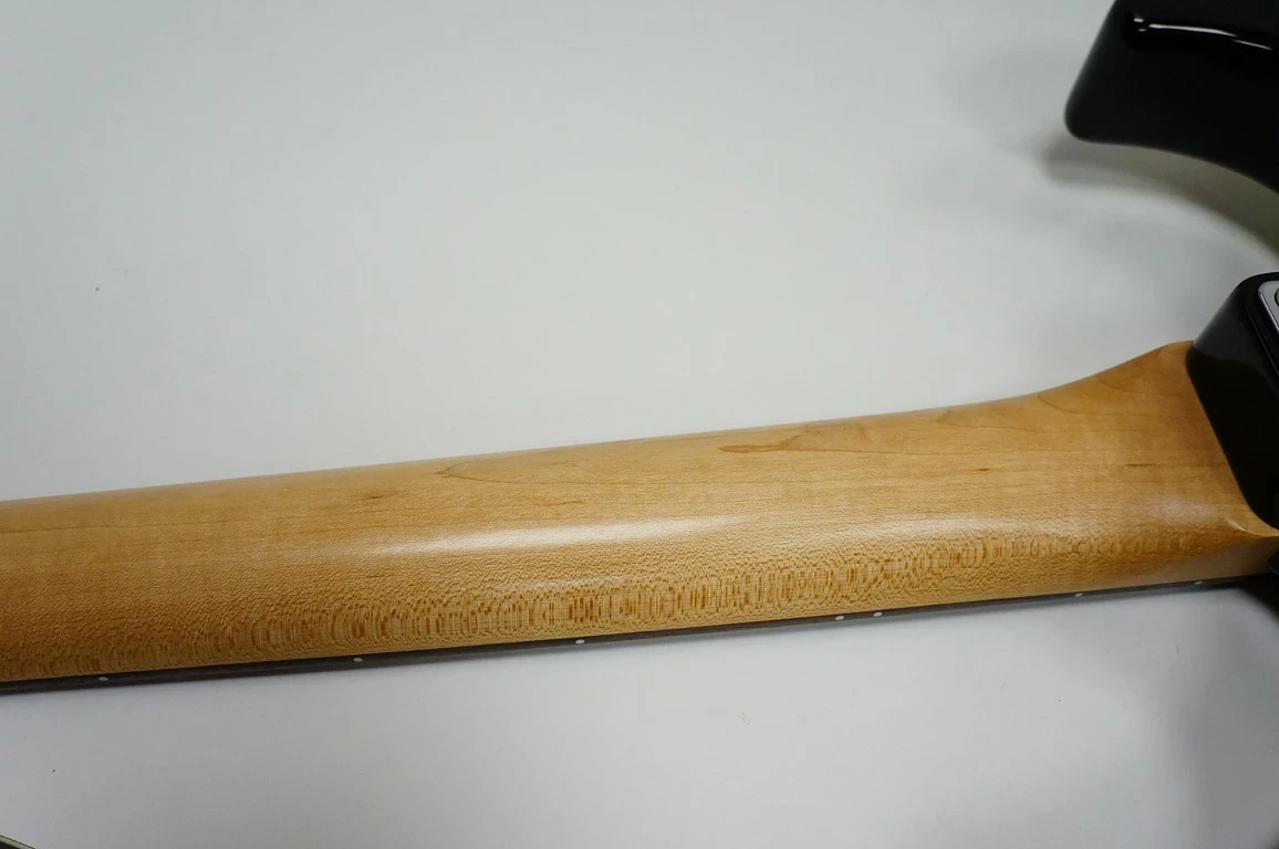 gitara-yamaha-pacifica-012-bl-dla-leworecznych-mostek-ruchomy