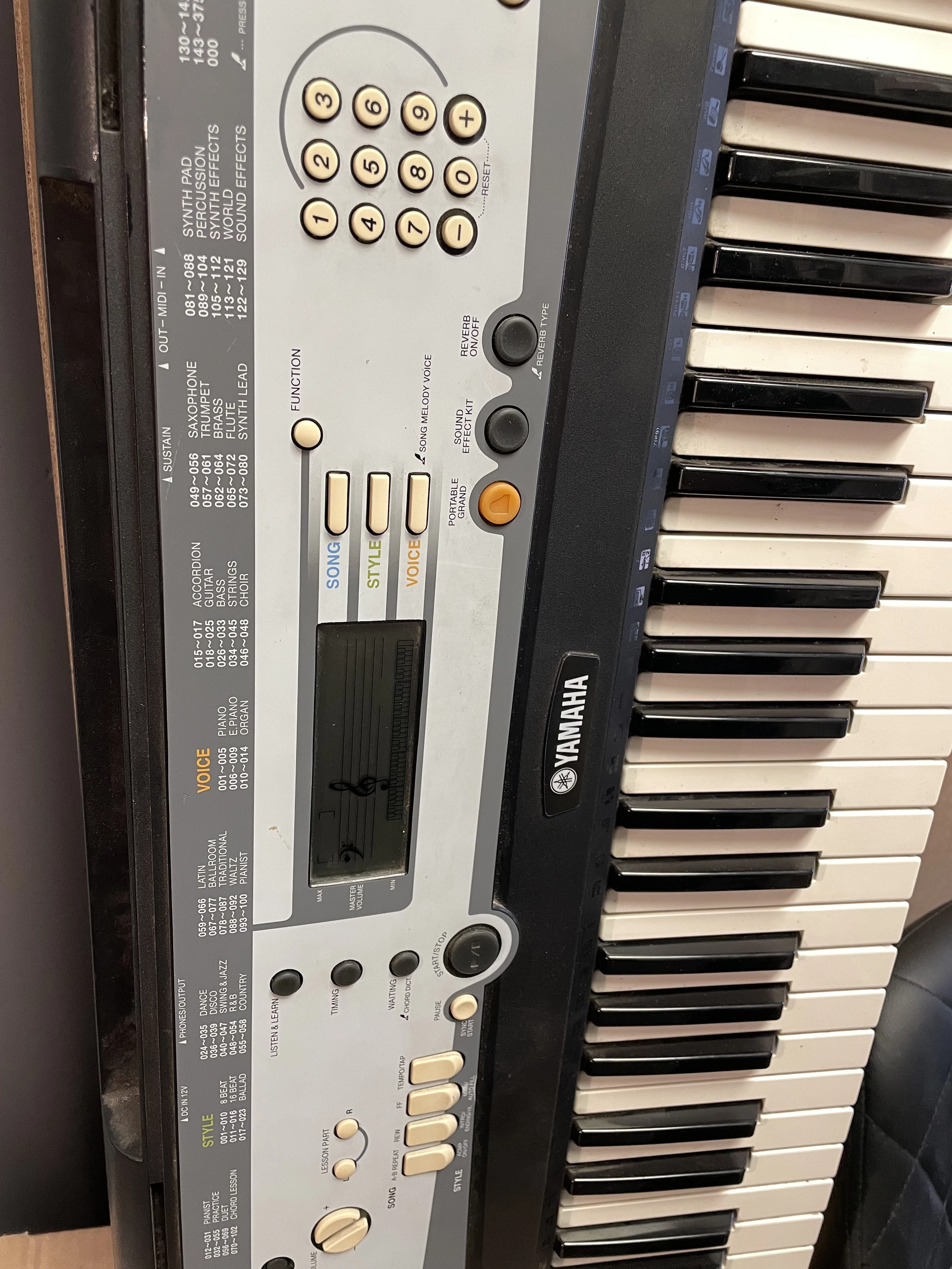 keyboard-yamaha-psr-e213-model-psr-e213