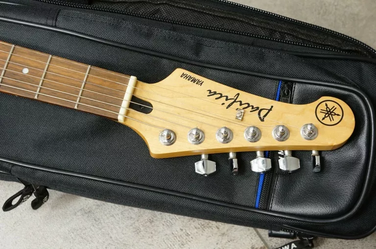 GITARA YAMAHA PACIFICA 012 BL DLA LEWORĘCZNYCH