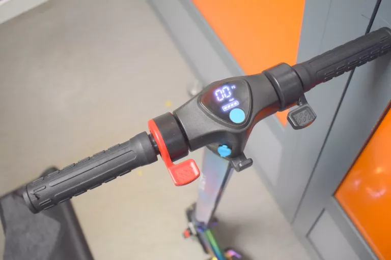 HULAJNOGA ELEKTRYCZNA HOVER 1 300 W 25 KM/H