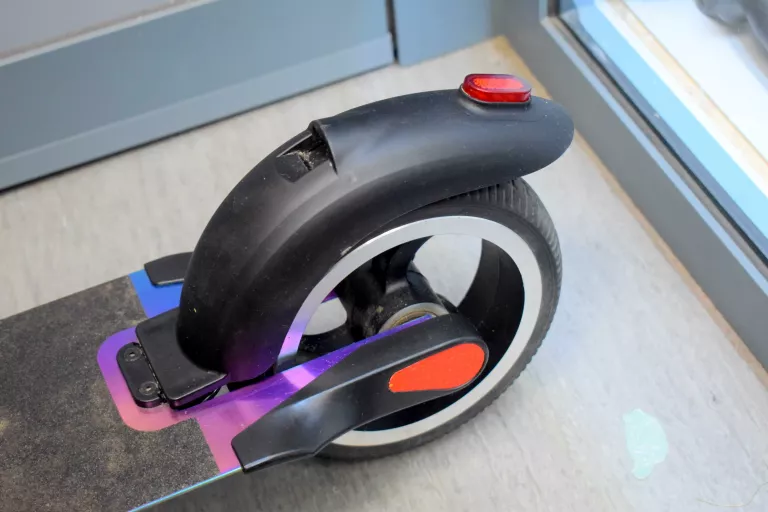 HULAJNOGA ELEKTRYCZNA HOVER 1 300 W 25 KM/H