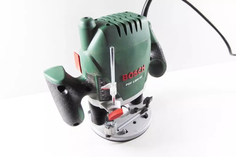FREZARKA GÓRNOWRZECIONOWA BOSCH POF 1200 AE 1200W