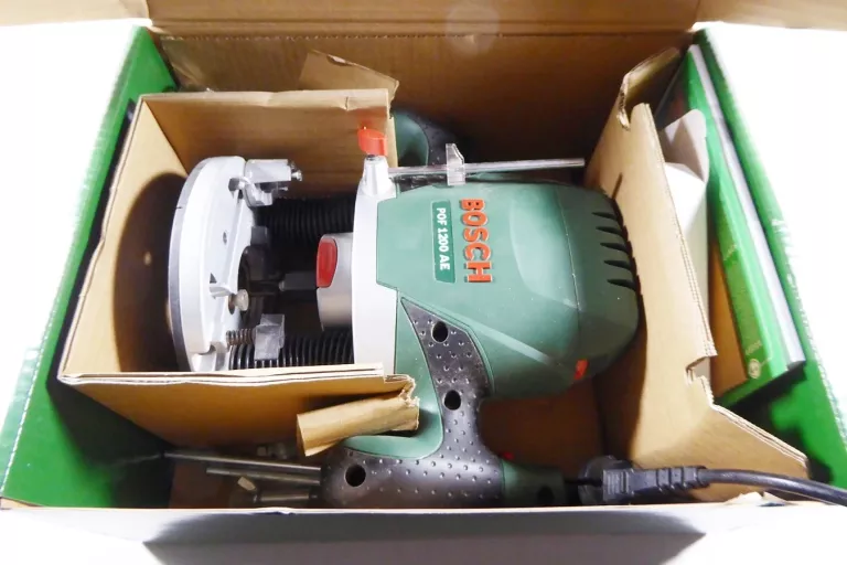 FREZARKA GÓRNOWRZECIONOWA BOSCH POF 1200 AE 1200W