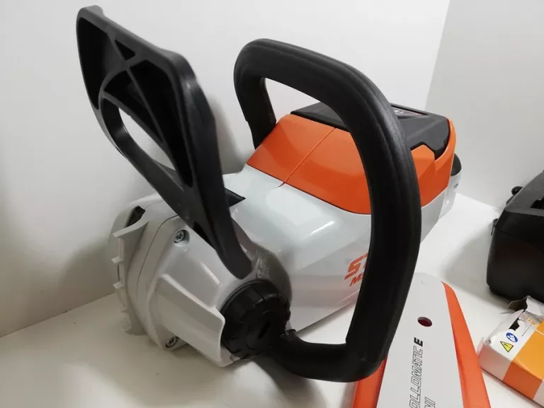 STIHL PILARKA AKUMULATOROWA MSA 140 C