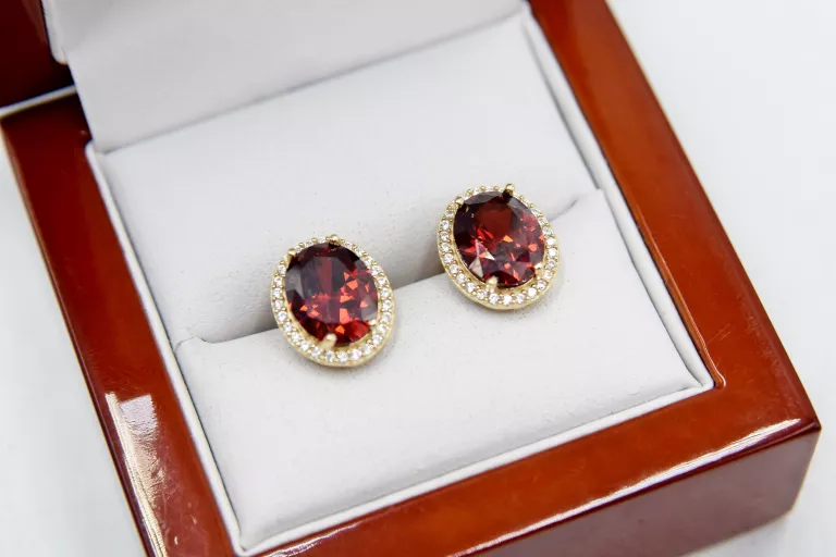 piekne-zlote-kolczyki-z-czerwonym-oczkiem-585-4g-os-piastowskie-74a-poznan