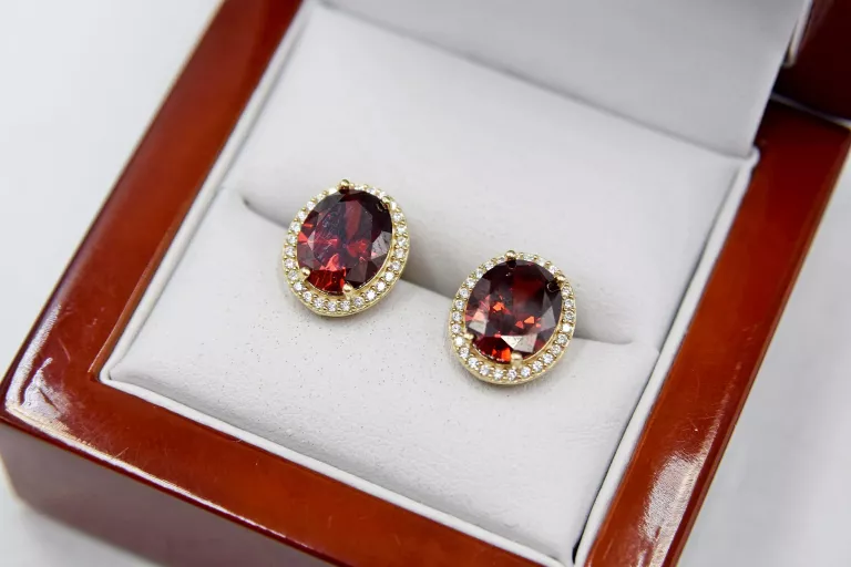 piekne-zlote-kolczyki-z-czerwonym-oczkiem-585-4g-stan-uzywany