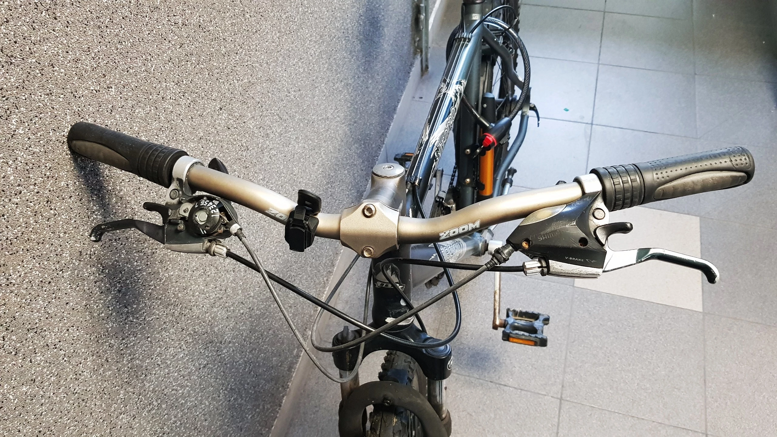 rower-caledonia-extreme-odb-osobisty-rozmiar-ramy-brak-informacji