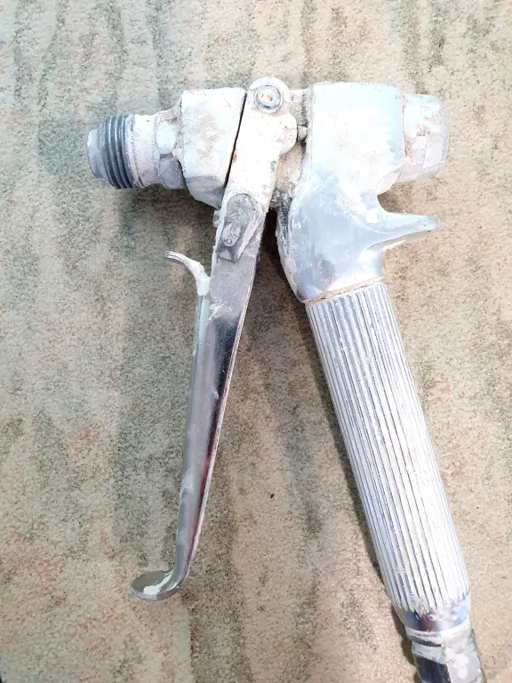 agregat-malarsko-szpachlarski-speeflo-6900di-plus-stan-uzywany