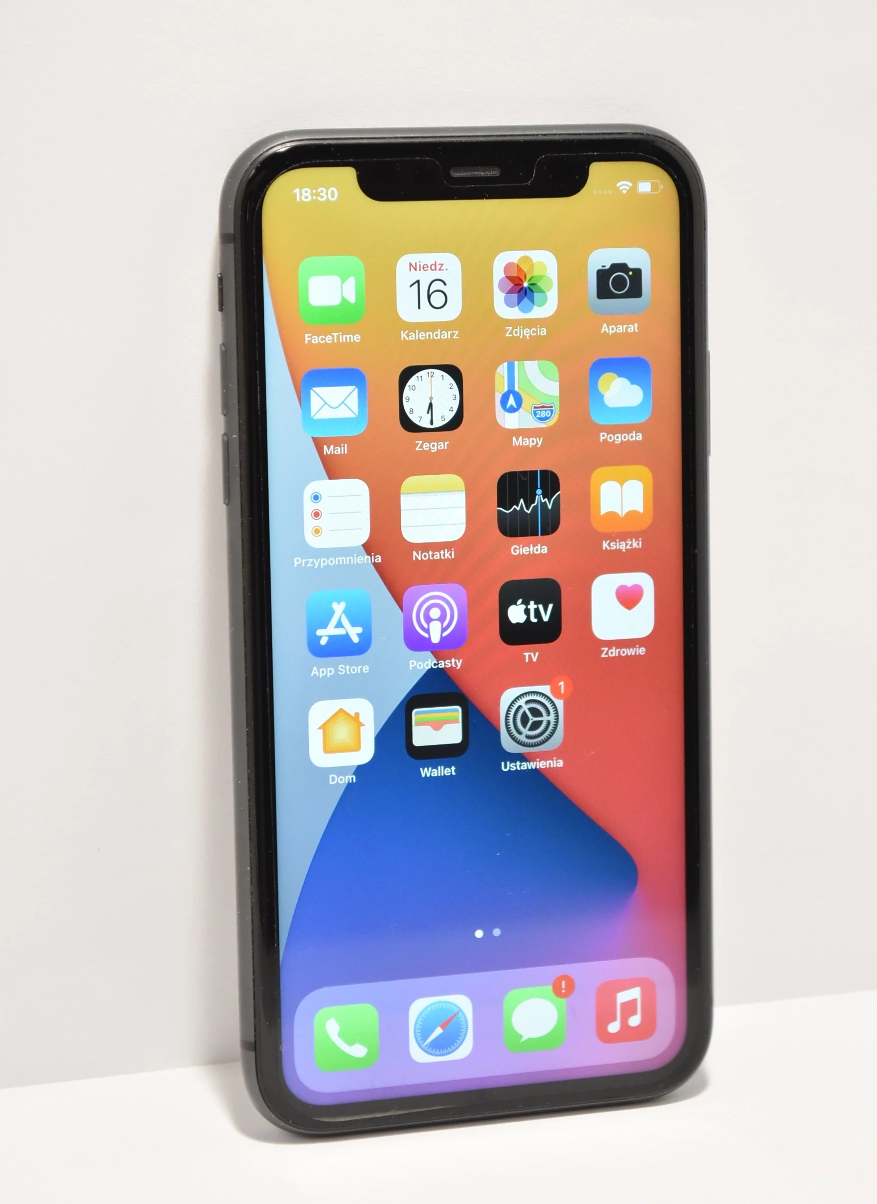 apple-iphone-11-64gb-targowa-72-warszawa