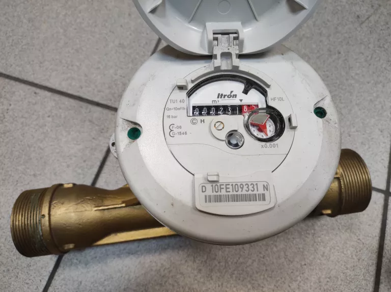 jednostrumieniowy-wodomierz-flostar-ean-gtin-5906315000009