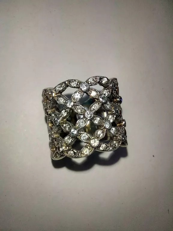 SREBRNY PIERŚCIONEK 925 8,36 G