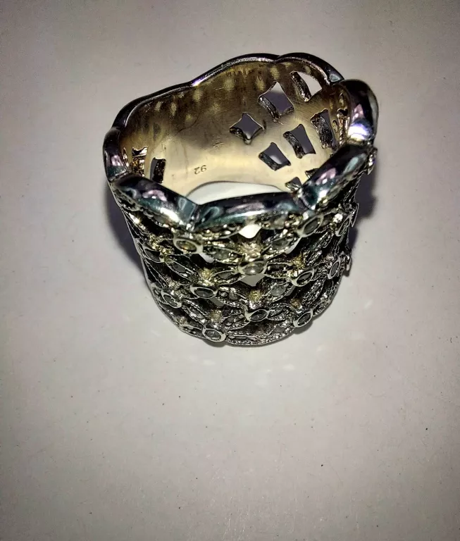 SREBRNY PIERŚCIONEK 925 8,36 G