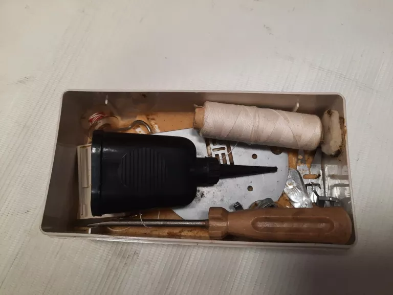 MASZYNA DO SZYCIA ŁUCZNIK TELEMAC 707
