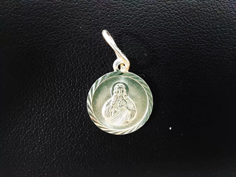 dwustronny-srebrny-medalik-proby-925-okragly-15g-material-15835-4