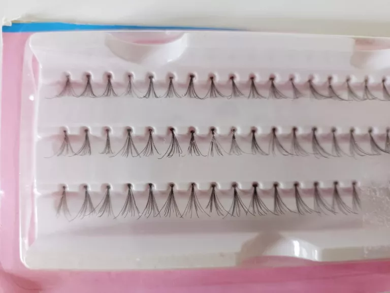 kepki-rzes-sztucznych-charming-10-mm-stan-nowy