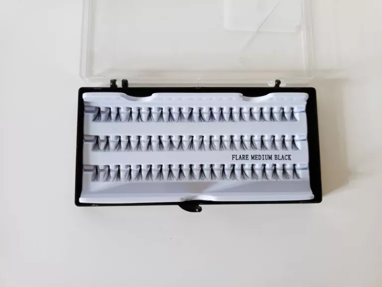 kepki-rzes-sztucznych-flare-medium-black-sliczna-54-sj-wroclaw