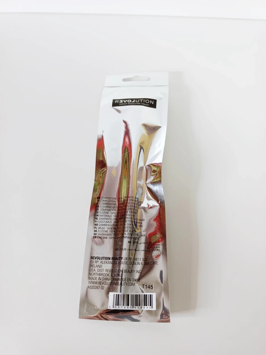 pedzel-do-podkladu-revolution-base-flat-stan-powystawowy