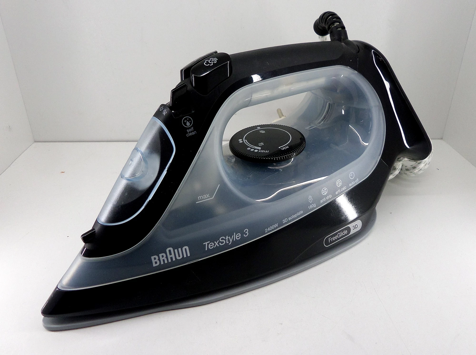 zelazko-braun-texstyle-3-pilsudskiego-8-konskie-unico