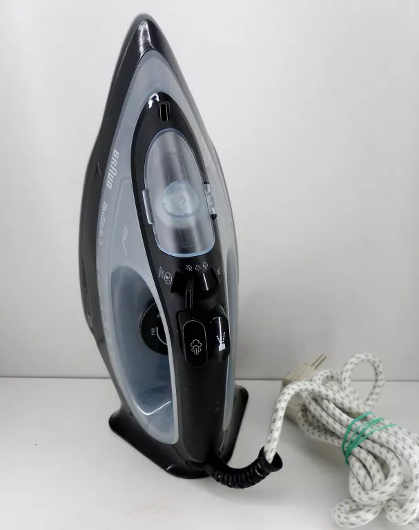 zelazko-braun-texstyle-3-moc-2400