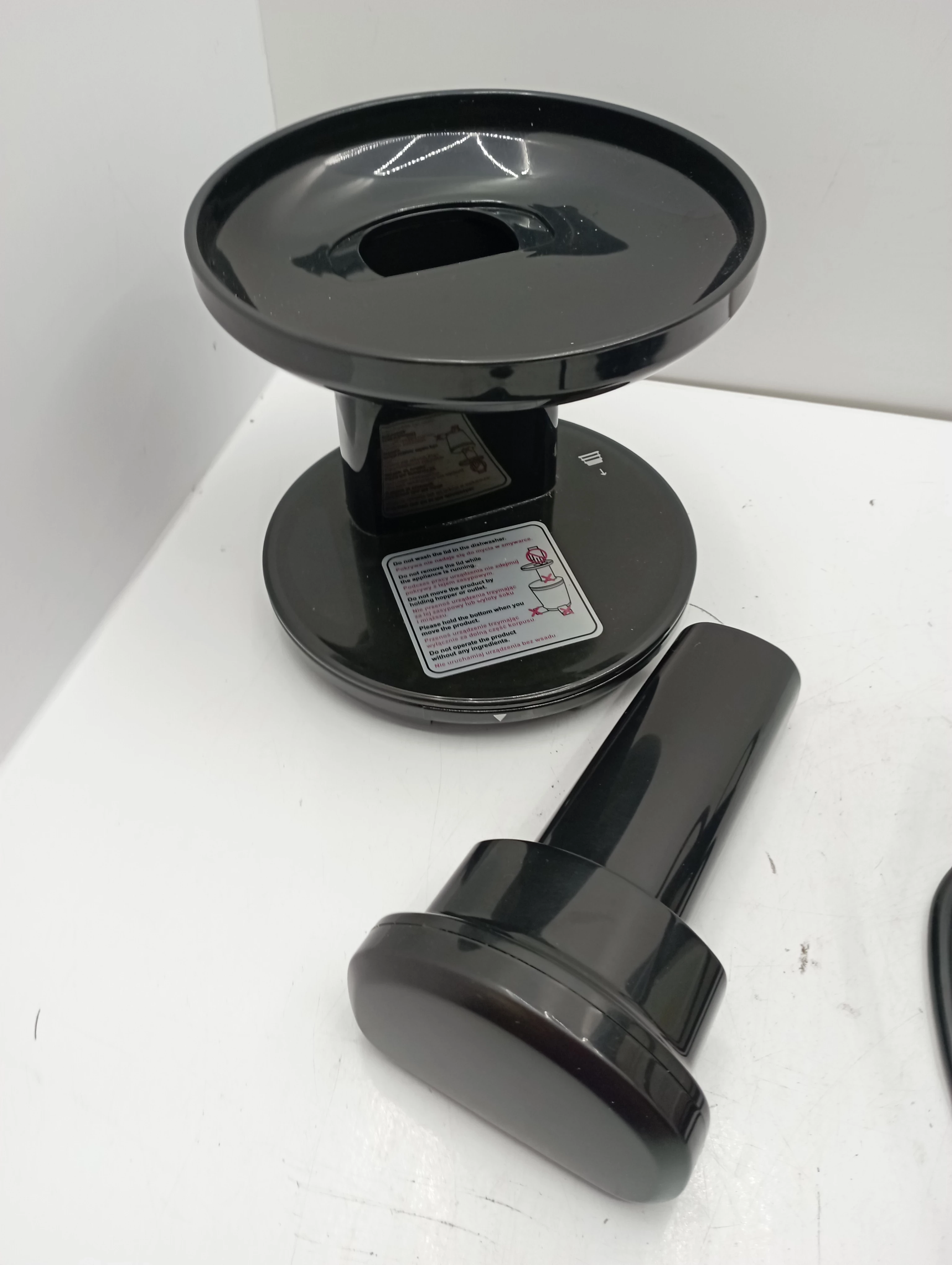 wyciskarka-do-owocow-zelmer-zjp1300b-komplet-funkcje-bieg-wsteczny