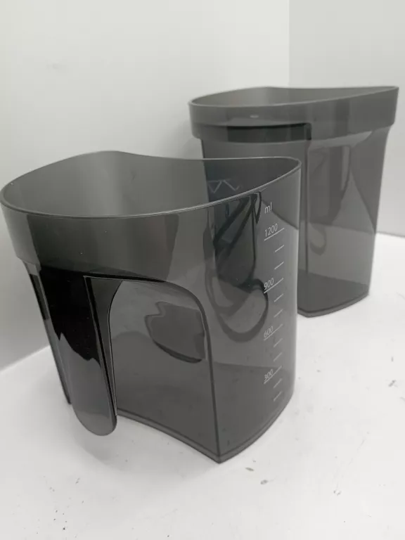 wyciskarka-do-owocow-zelmer-zjp1300b-komplet-rodzaj-pionowa