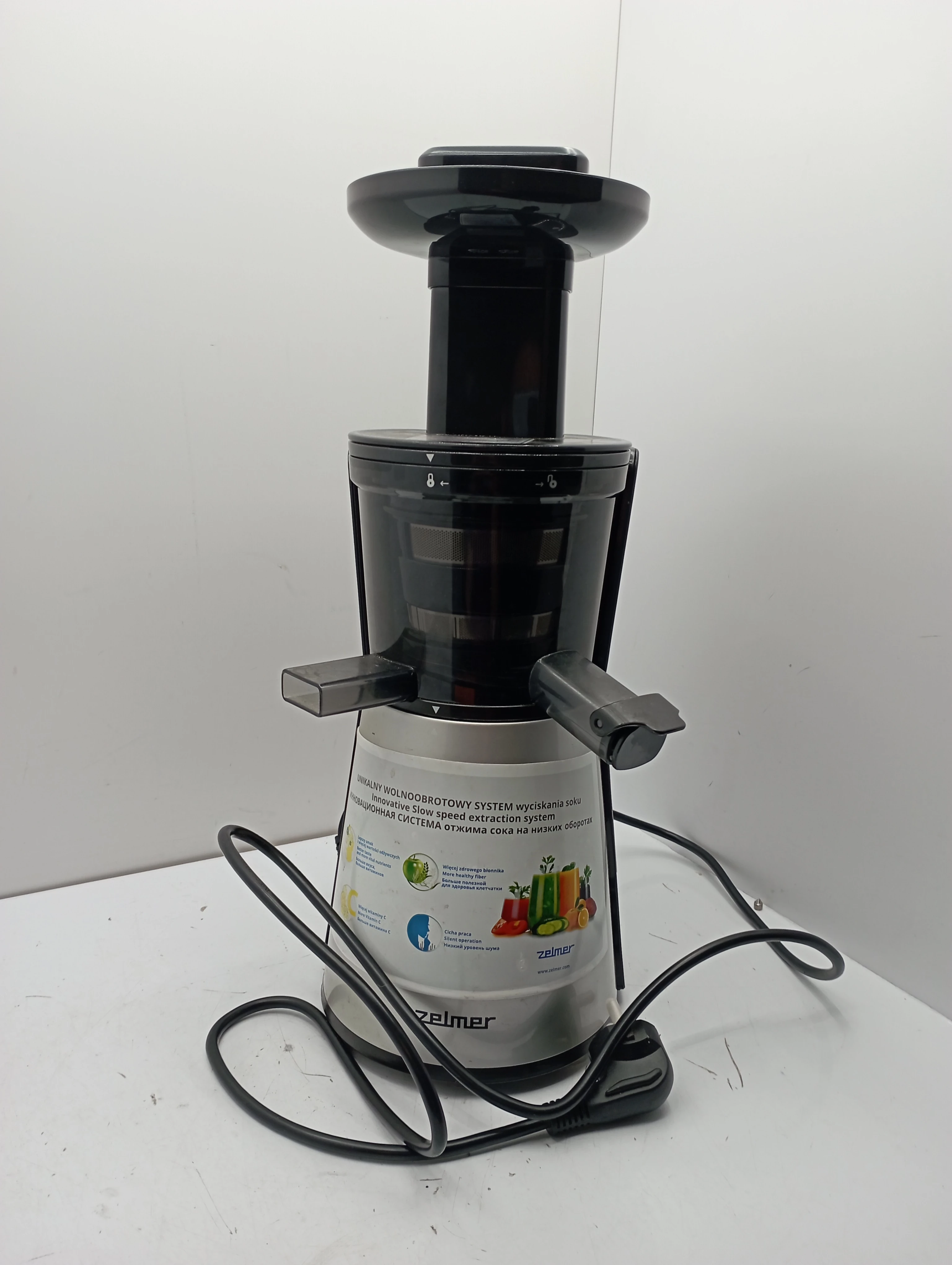 wyciskarka-do-owocow-zelmer-zjp1300b-komplet-moc-250