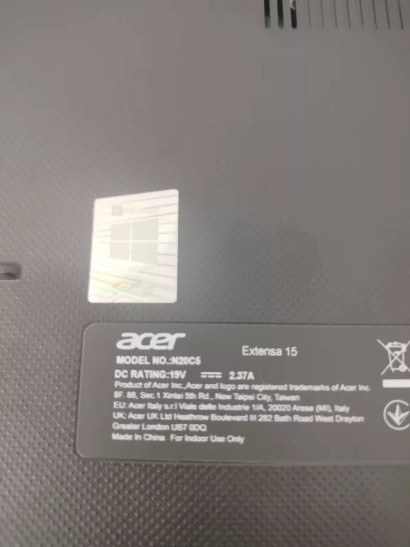 laptop-acer-extensa-15-i3-8-gb-256-gb-stan-uzywany