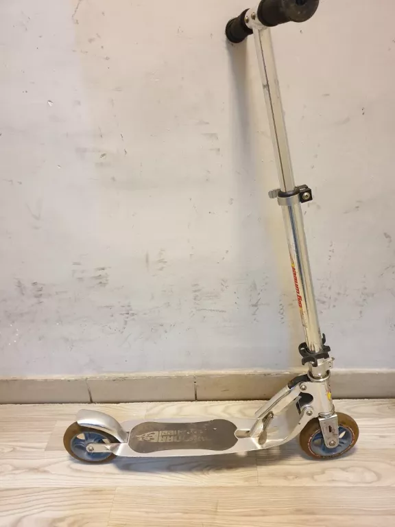 HULAJNOGA HUDORA BIG WHEEL XXL 144  [210804012]