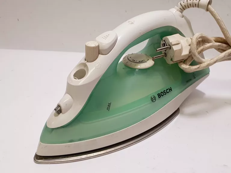 zelazko-bosch-tda2315-rodzaj-zelazka-parowe